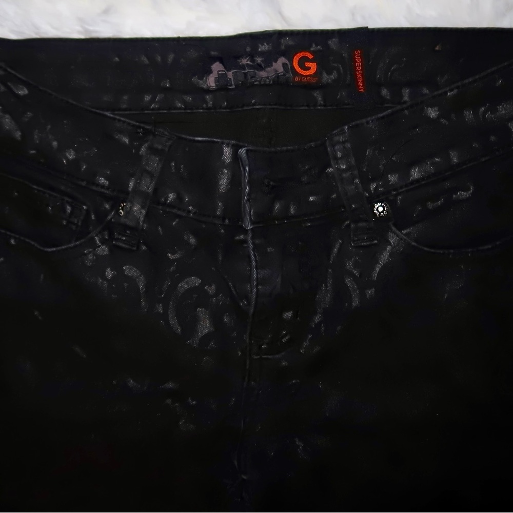 Women’s Guess Super Skinny Jeans Size 27